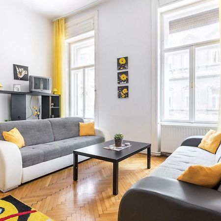 Izabella Home 2 Budapešť Exteriér fotografie