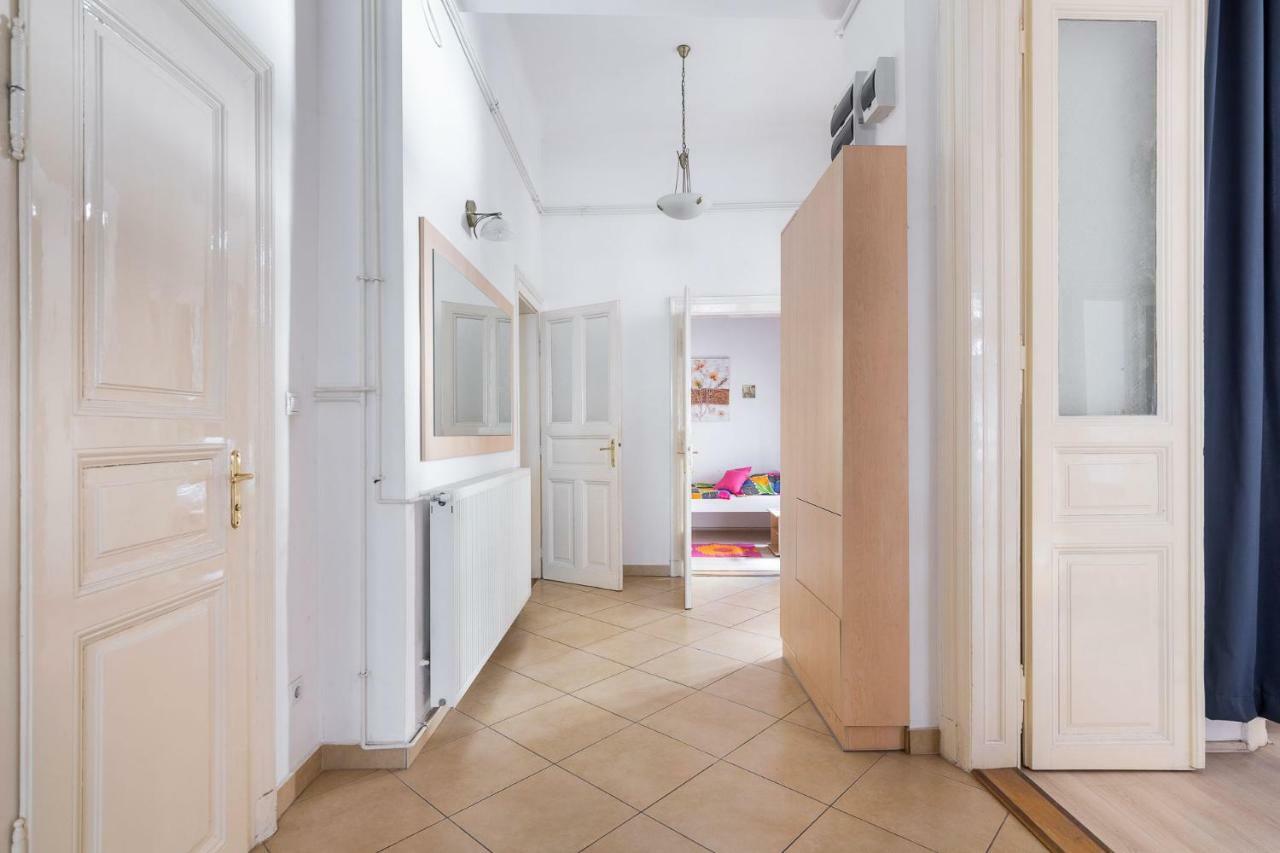 Izabella Home 2 Budapešť Exteriér fotografie