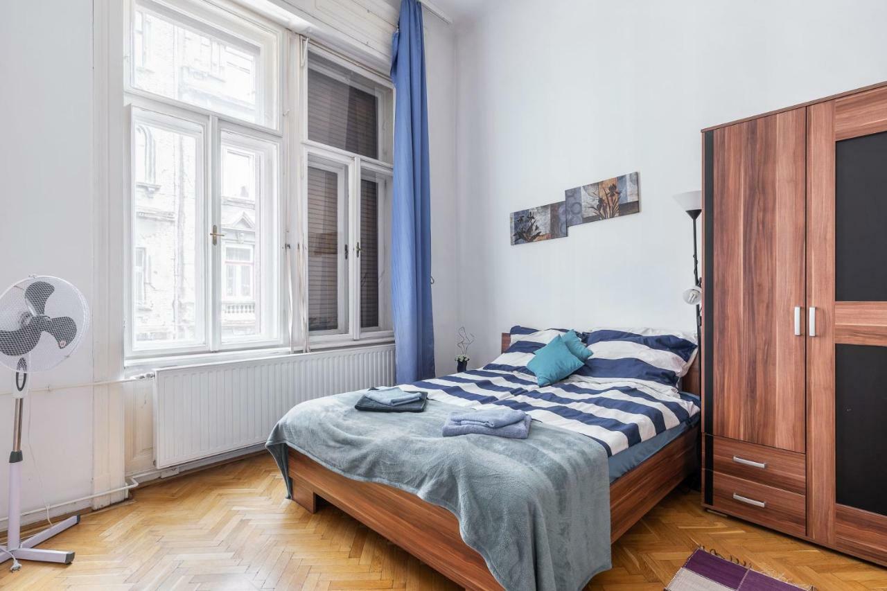 Izabella Home 2 Budapešť Exteriér fotografie