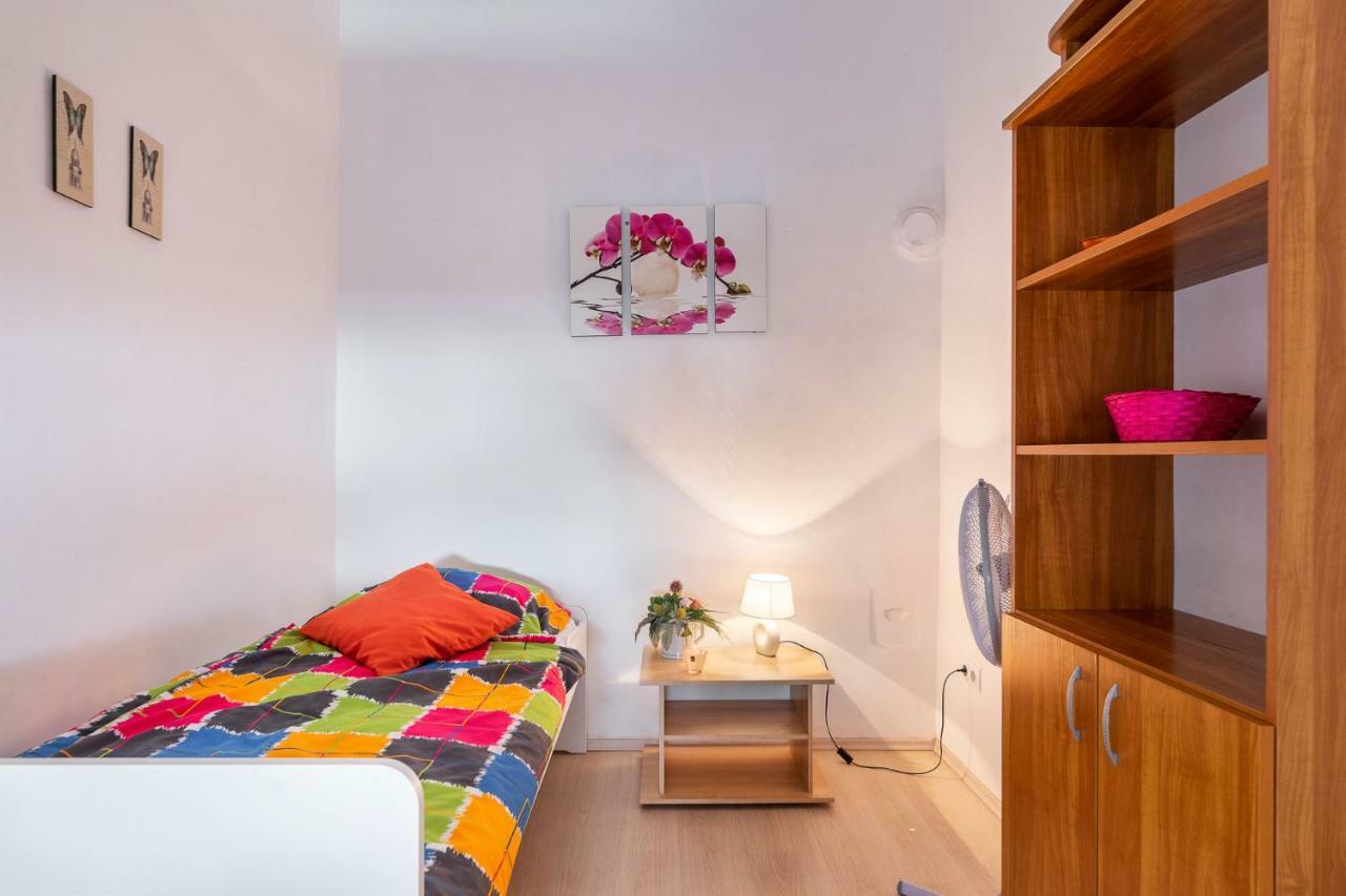 Izabella Home 2 Budapešť Exteriér fotografie